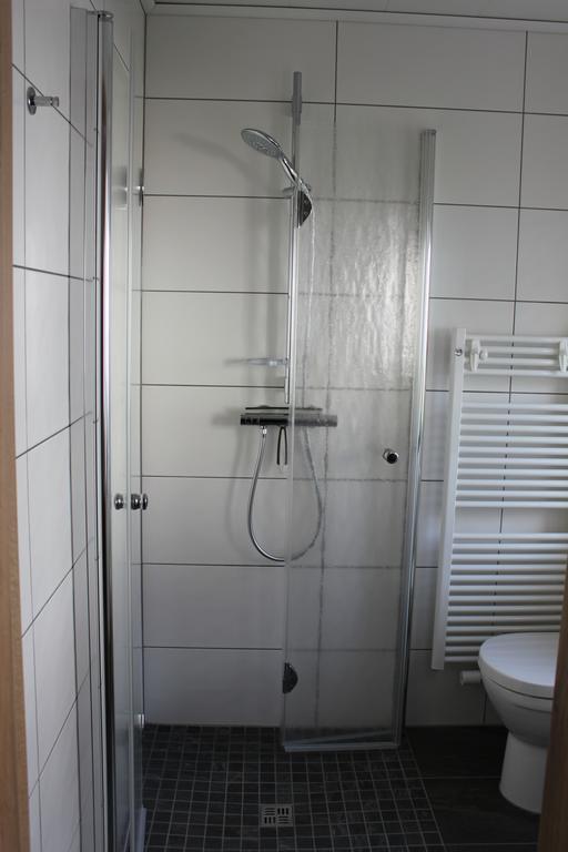 Gastehaus Anton Hotel Oberursel Eksteriør billede